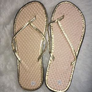 Tan And Gold Lightweight Flip Flops